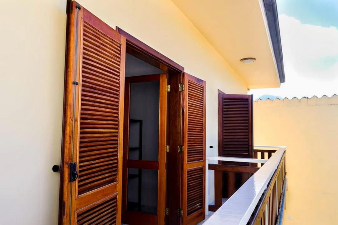 Pousada Recanto Da Traineira Ubatuba Esterno foto